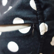 Load image into Gallery viewer, LilyPad Big Polka